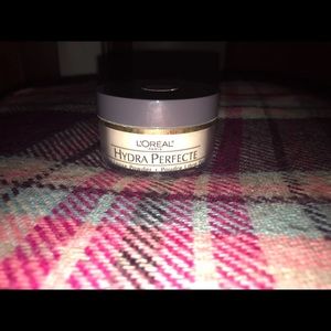 L’Oréal Face Powder